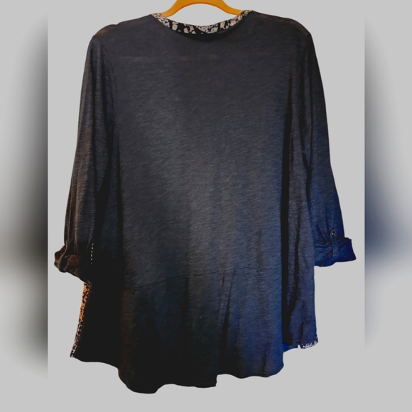 Lucky Brand 3/4 Sleeve Top / Blouse Navy Blue Plus Size 1X - Picture 5 of 6